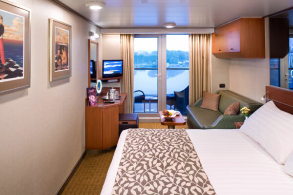 Holland America MS Eurodam Accommodation Verandah.jpg